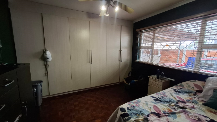 3 Bedroom Property for Sale in Pinati Western Cape
